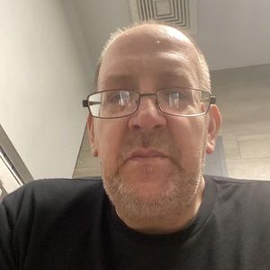 Meet your Posher, Larry